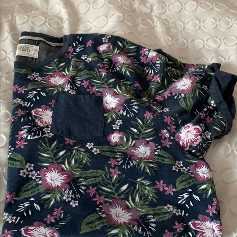 Floral t shirt
